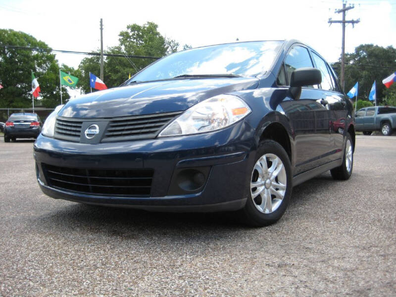 2009 Nissan Versa 1.6 Base