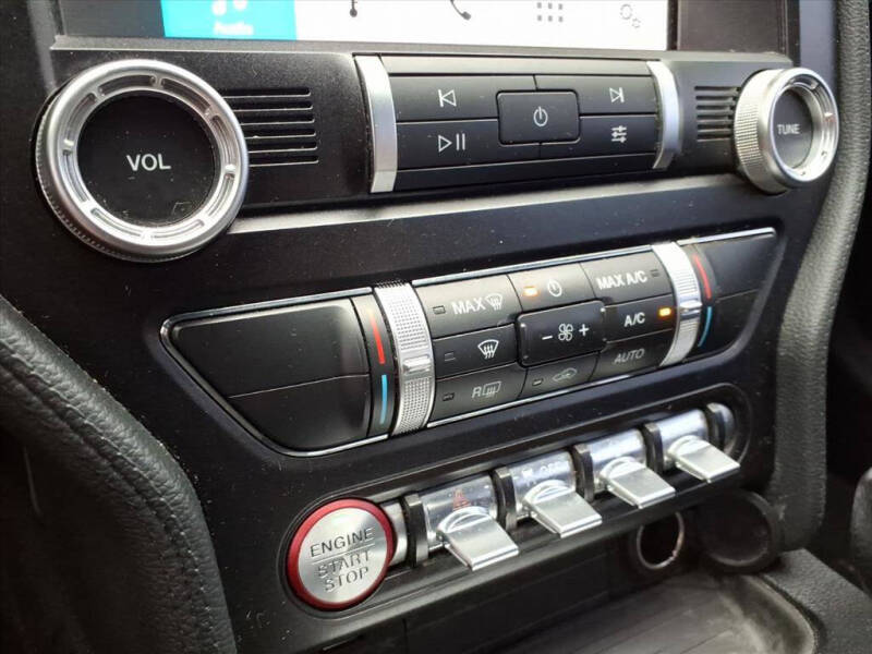 2019 Ford Mustang EcoBoost