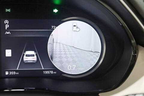 2024 Genesis GV70 2.5T Standard