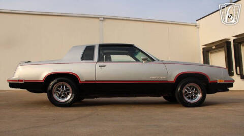1984 Oldsmobile Cutlass Calais Hurst