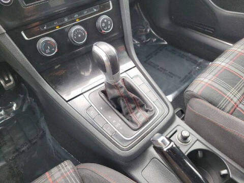 2015 Volkswagen Golf GTI