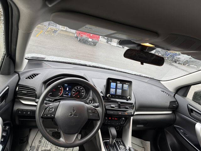 2024 Mitsubishi Eclipse Cross LE