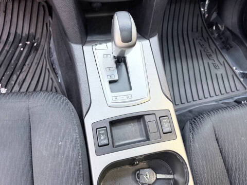 2010 Subaru Legacy 2.5i Premium