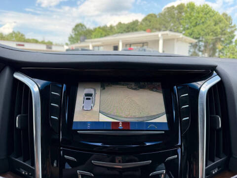 2019 Cadillac Escalade Luxury