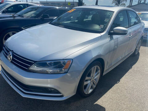 2015 Volkswagen Jetta for sale at Auto Max of Ventura in Ventura CA