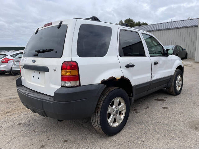 2006 Ford Escape for sale at Twin Cities Auctions in Elk River, MN