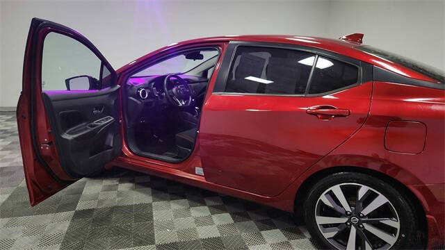 2020 Nissan Versa SR