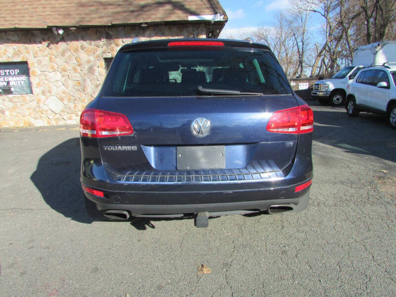 2012 Volkswagen Touareg VR6 Sport