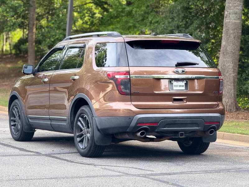 2011 Ford Explorer XLT