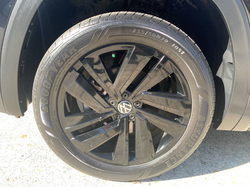 2023 Volkswagen Atlas Cross Sport SE