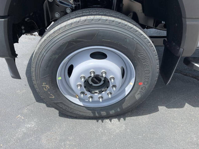 2024 Ford F-600 Super Duty