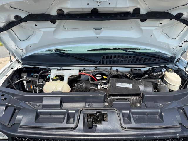 2017 Chevrolet Express 2500