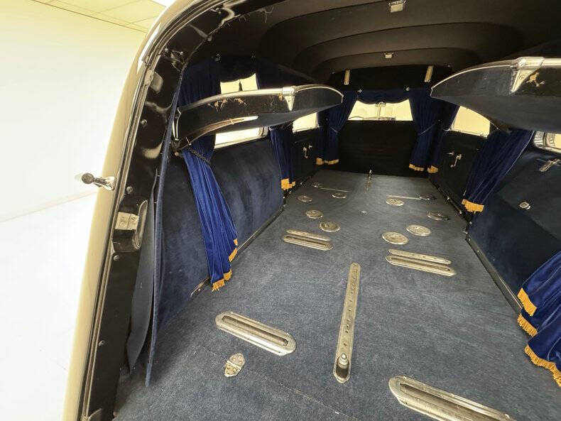 1940 Pontiac Bonneville