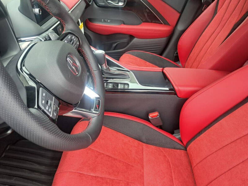 2025 Acura ADX w/A-SPEC