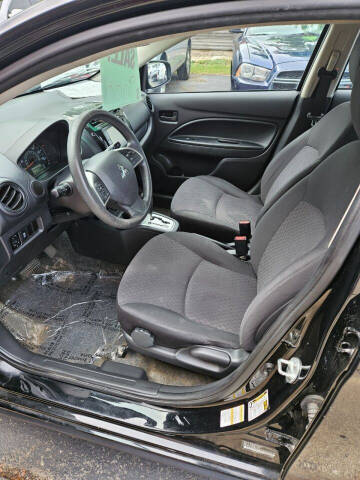 2019 Mitsubishi Mirage ES