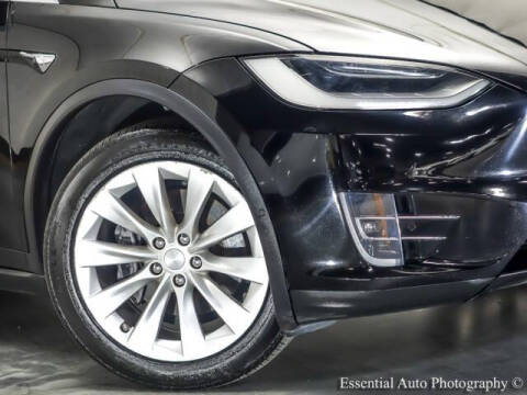 2019 Tesla Model X Standard Range