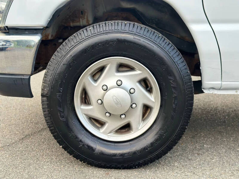 2014 Ford E-Series E-250