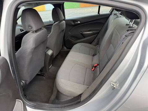 2019 Chevrolet Cruze LS