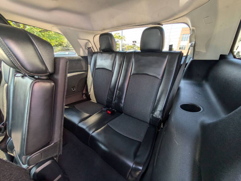 2018 Dodge Journey Crossroad