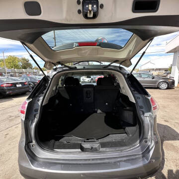 2015 Nissan Rogue SV