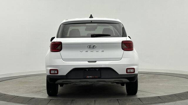 2021 Hyundai Venue SE
