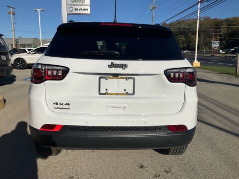 2026 Jeep Compass Limited Altitude