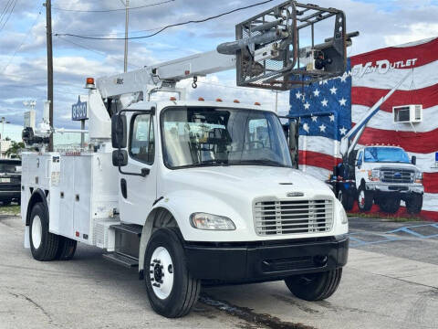 2019 Freightliner M2 106