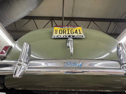 1941 Ford Super Deluxe