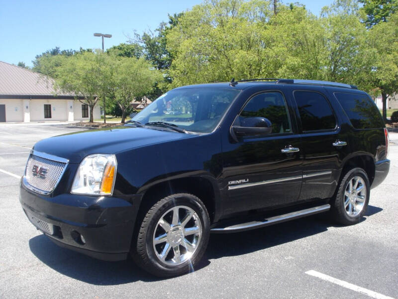 2013 GMC Yukon for sale at Uniworld Auto Sales LLC. in Greensboro NC