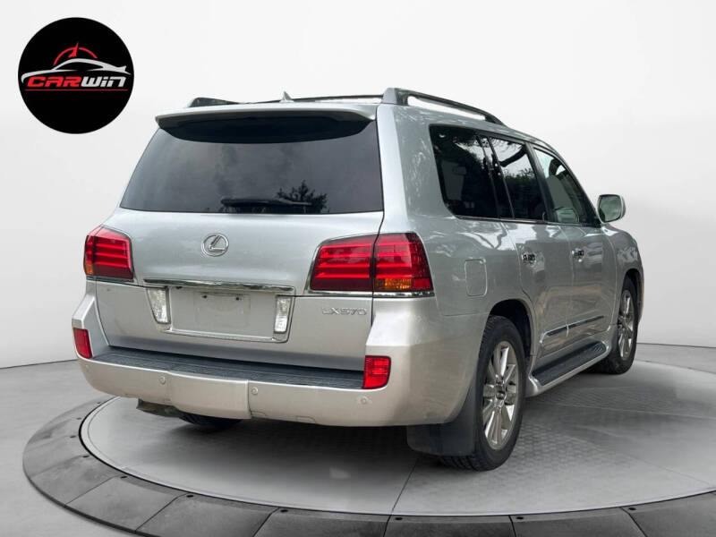 2011 Lexus LX 570