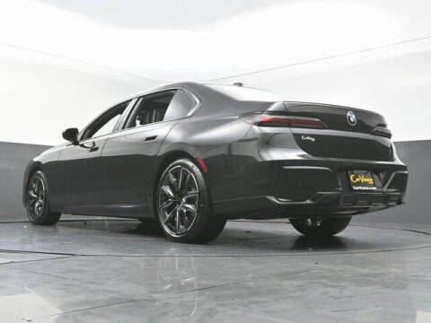 2023 BMW 7 Series 740i