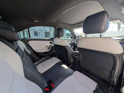 2019 Mercedes-Benz A-Class A 220