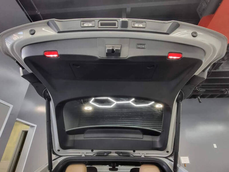 2023 Porsche Cayenne Coupe Platinum Edition