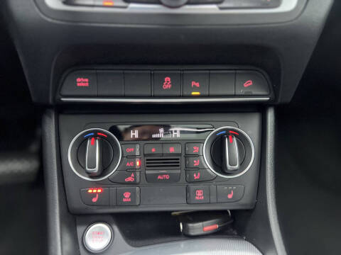 2016 Audi Q3 2.0T Premium Plus