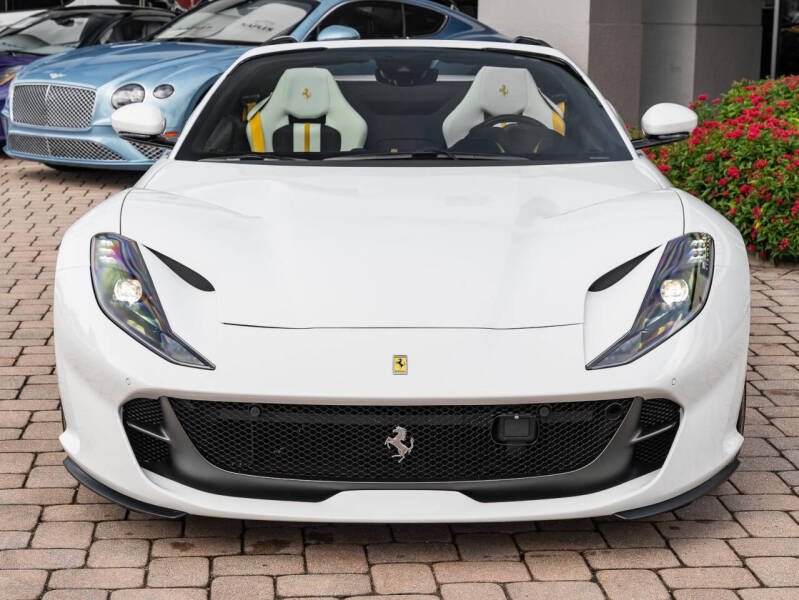 2021 Ferrari 812 GTS