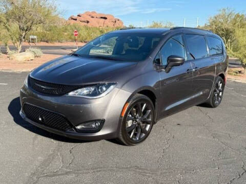 2019 Chrysler Pacifica Touring L