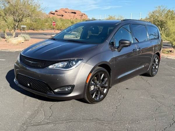2019 Chrysler Pacifica Touring L