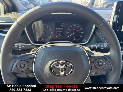 2026 Toyota Corolla Hatchback SE