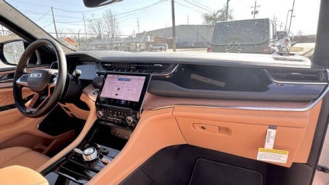 2025 Jeep Grand Cherokee L Summit