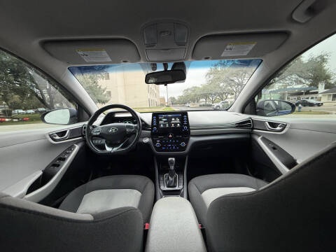 2020 Hyundai Ioniq Hybrid SE