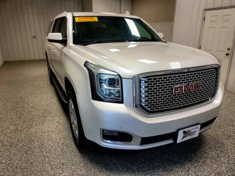 2016 GMC Yukon XL for sale at LaFleur Auto Sales in North Sioux City SD