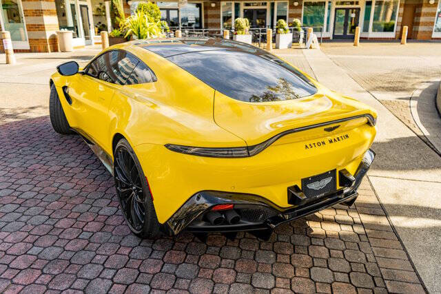 2023 Aston Martin Vantage 42