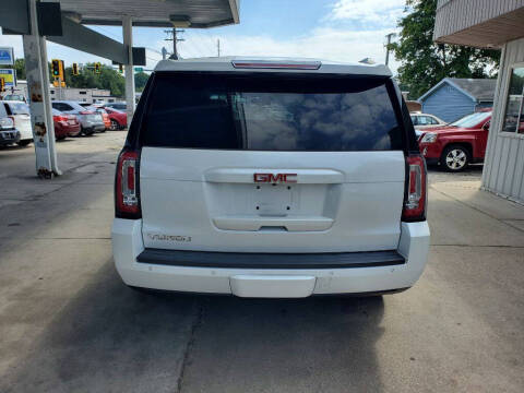 2016 GMC Yukon SLT
