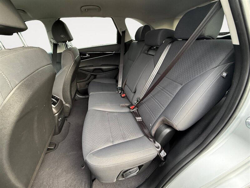 2018 Kia Sorento L