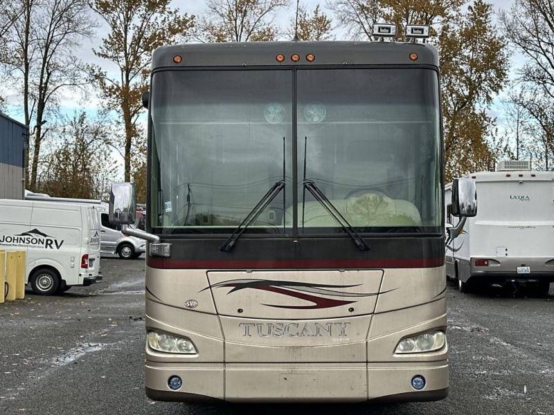 2005 Freightliner XC Chassis