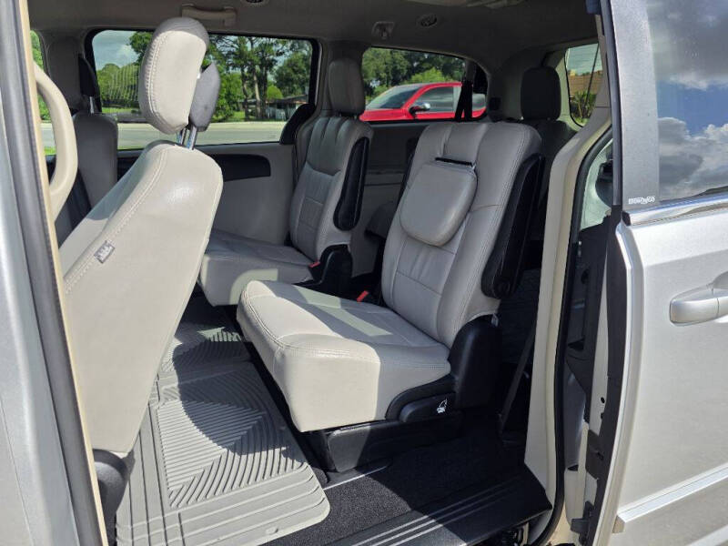 2012 Dodge Grand Caravan Crew