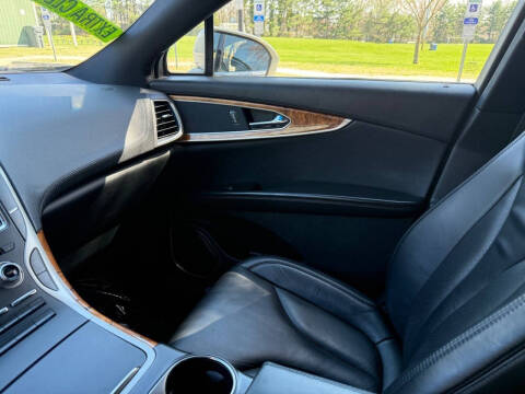 2016 Lincoln MKX Select
