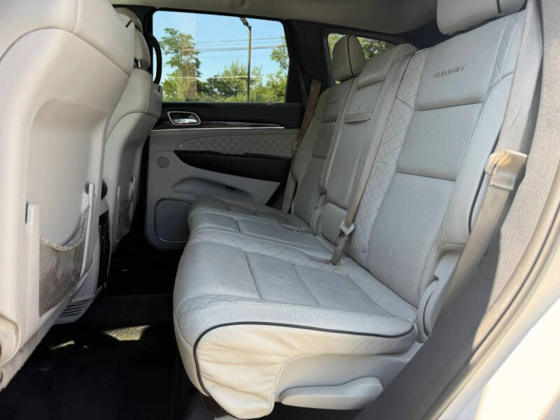 2017 Jeep Grand Cherokee Summit