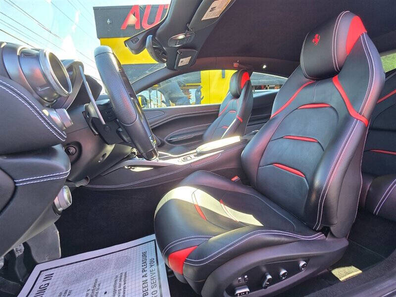 2017 Ferrari GTC4Lusso