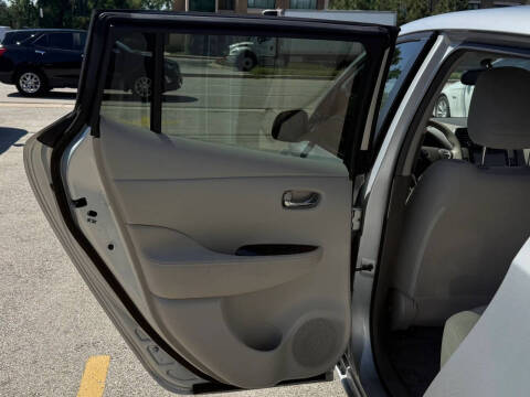 2012 Nissan LEAF